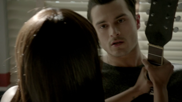 File:721-070~Bonnie-Enzo.png