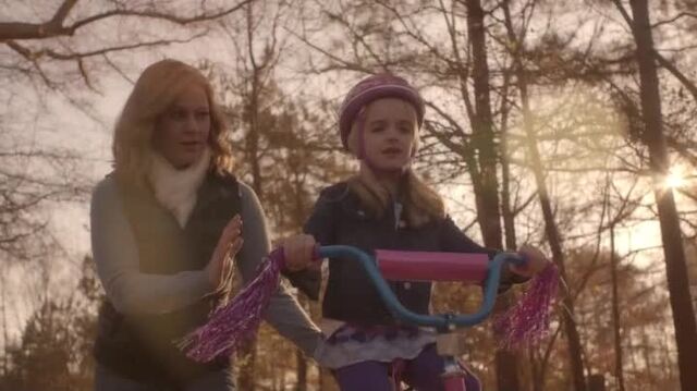 File:TVD 6x14 Caroline Liz.jpg
