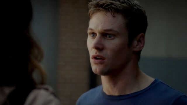 File:Matt 2 TVD 5x03.jpg