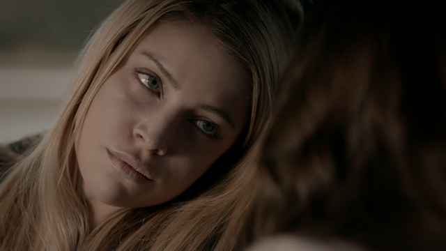 File:716-124-Mary.png