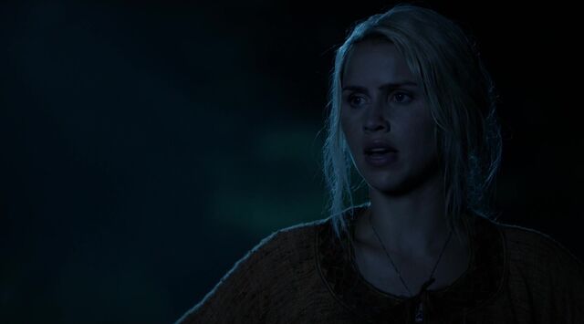 File:TO 301 0036Rebekah.jpg