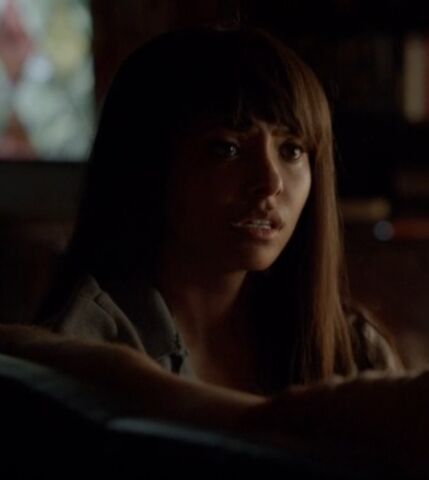 File:Bonnie 2 TVD 5x02.jpg