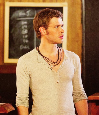 File:Joseph MORGAN (16).png