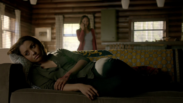 File:720-043-Bonnie-Rayna.png