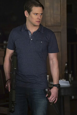 File:TVD715 0253b.jpg
