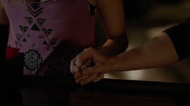 File:6X05-119-TylerLiv.jpg