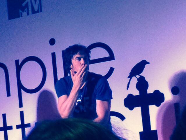 File:2015-05-03 Vampire Attraction 21.jpg