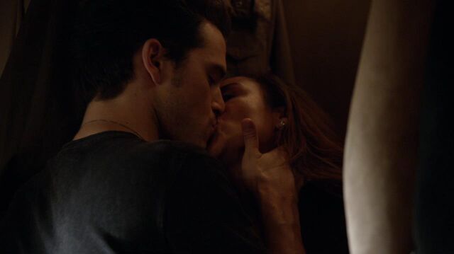 File:Yellow Ledbetter (30).jpg