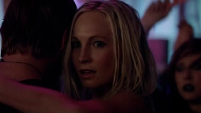 File:6X16-42-Caroline.jpg