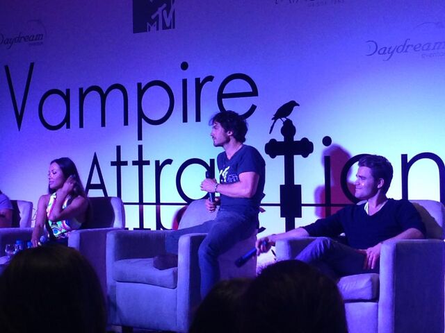 File:2015-05-03 Vampire Attraction 02.jpg