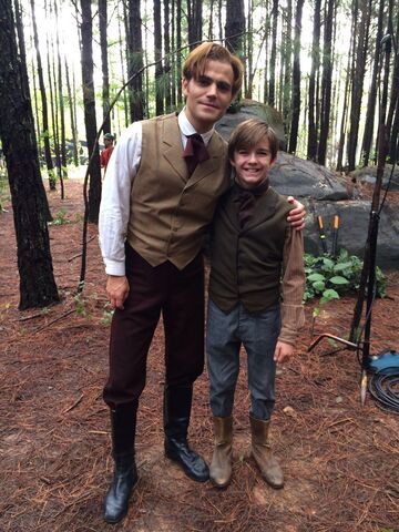 File:2015-11-13 Paul Wesley Ethan Andrew Casto Twitter.jpg