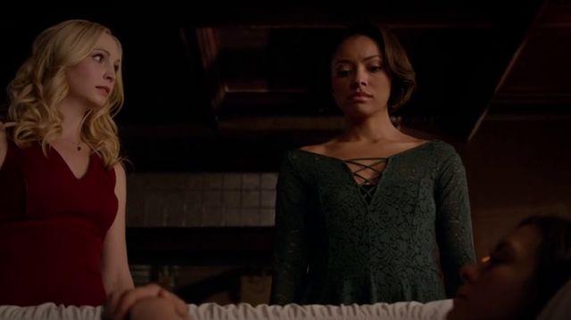 File:6X22-89-CarolineBonnieElena.png