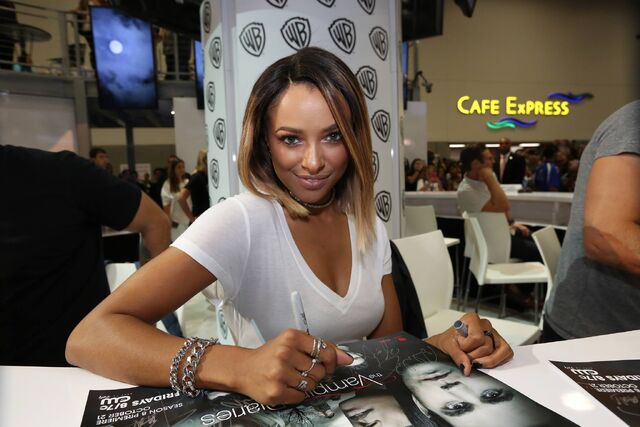 File:07-23-2016 WBSDCC Signing Kat Graham.jpg