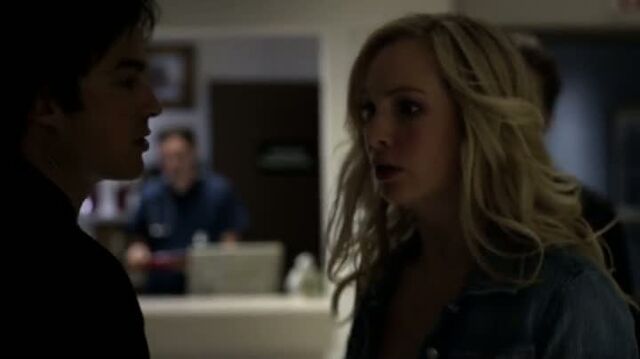 File:6X14-86-DamonCaroline.jpg