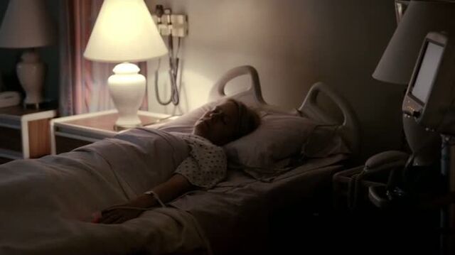 File:6X14-89-Liz.jpg