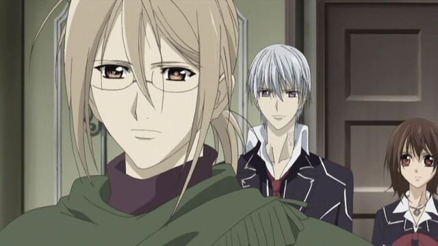 File:Vampire Knight 02-023.jpg