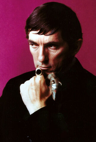 File:BarnabasCollins.jpg
