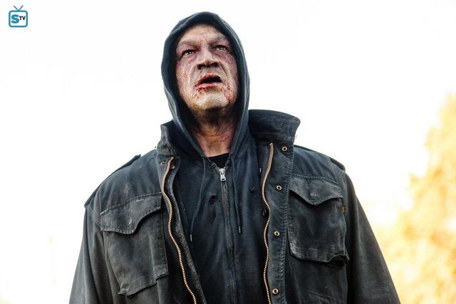 File:Stay Inside 1x03 Promotional Photo 2.jpg