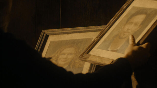 File:Stay Away 1x10 Sam finds portraits.jpg