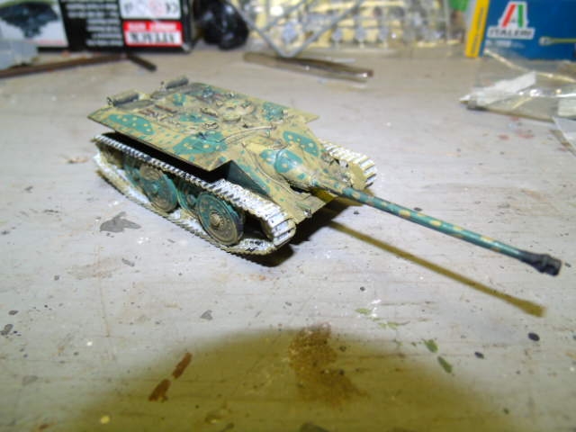 File:Tanks 4.5.13 0501.jpg