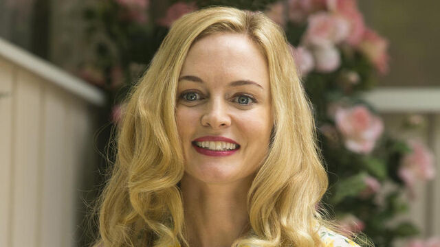 File:Heather Graham.jpg