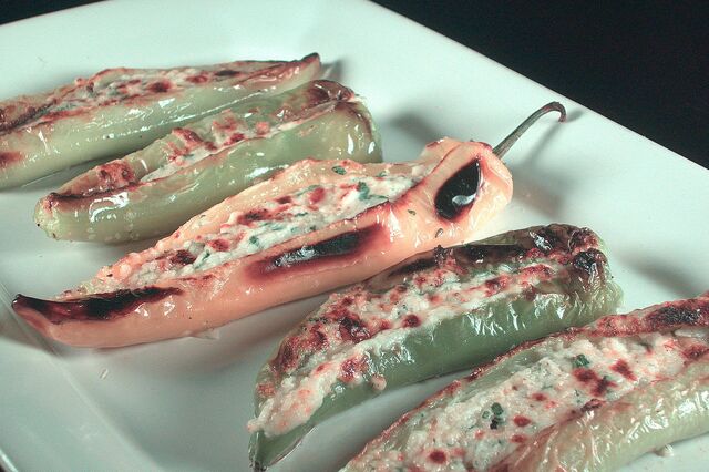 File:Stuffed Banana Peppers.jpg