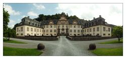 Schloss Königsbrunn1.jpg