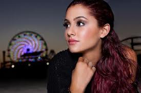 File:Ariana24.jpg