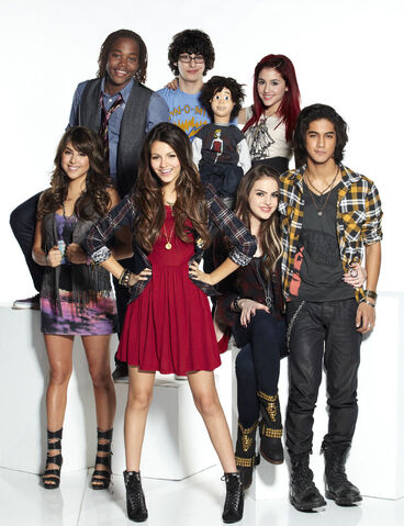 File:Victorious-season-1-1.jpg