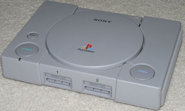 Archivo:PlayStationConsole.jpg