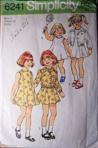 File:Simplicity 6241.jpg