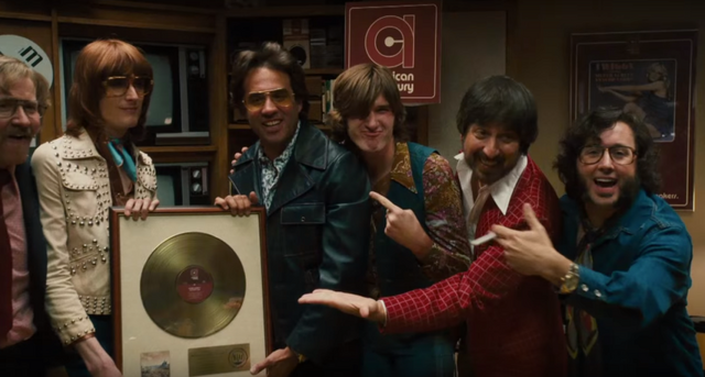 File:Vinyl-1.png