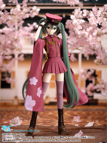 File:Ichi no Sakura Dollfie.jpg