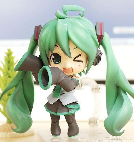 File:FiguNendo Miku HMO.jpg
