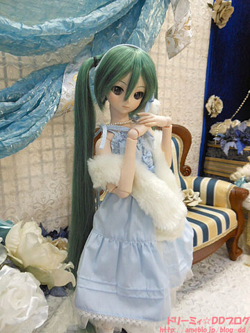 File:DDMiku3.jpg