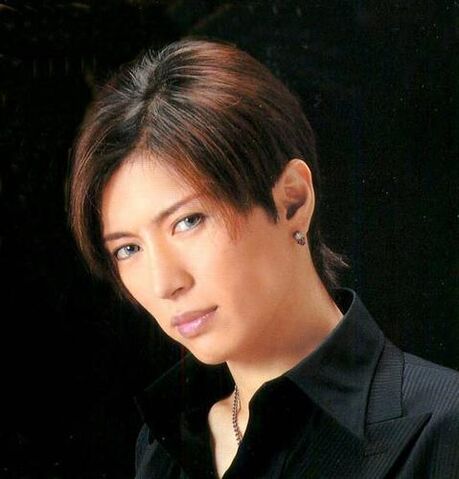 File:Voice provider Gackt.jpg