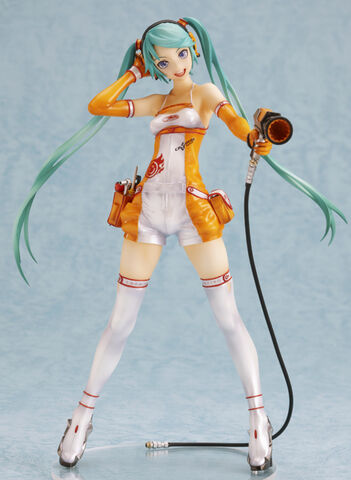File:FiguStnd Miku RaceQueen.jpg