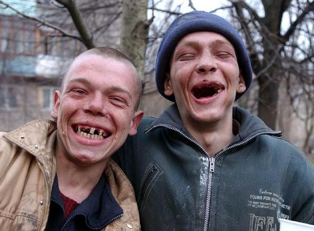 Plik:Sygnatariusze.jpg