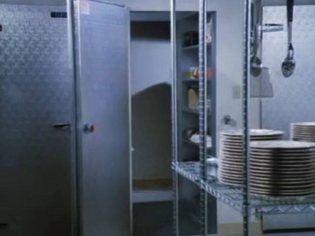 File:Secret basement entrance.png