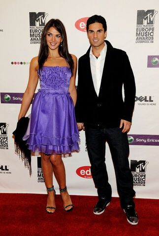 File:Wags-soccer-Lorena-Bernal-2.jpeg