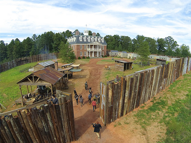 File:Hilltop Colony (TV Series).png