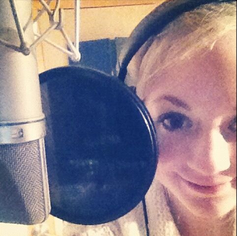 File:EmilystudioKinney.jpg