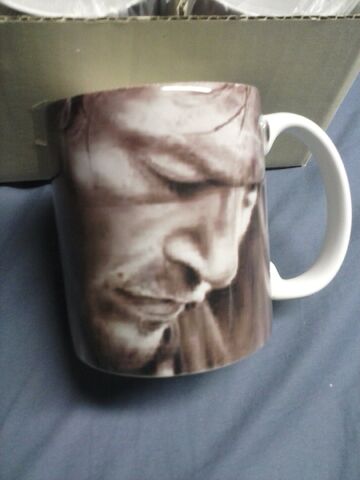 File:Daryl Dixon Close Up Pat Payton Mug.jpg