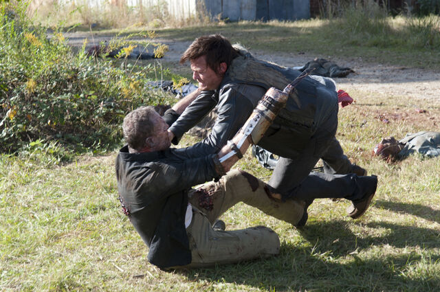 File:Walking-Dead-315-BTS-09.jpg