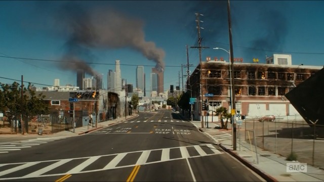 File:Downtown in flames (2).png