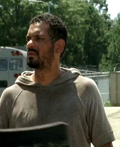 File:Juliotoofargoneseason4.png