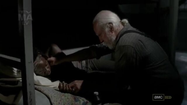 File:Hersual checking michonne .jpg