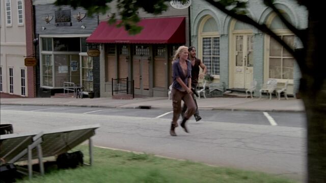 File:TWD 0976.jpg