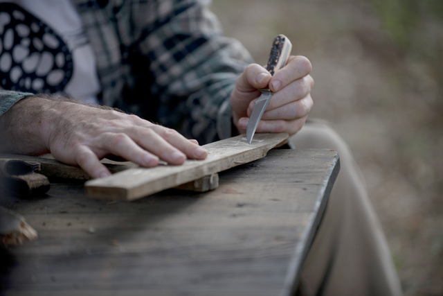 File:AMC 604 Carving Cross.png