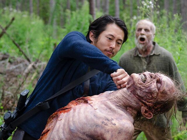 File:The-walking-dead-episode-612-glenn-yeun-post-800x600.jpg
